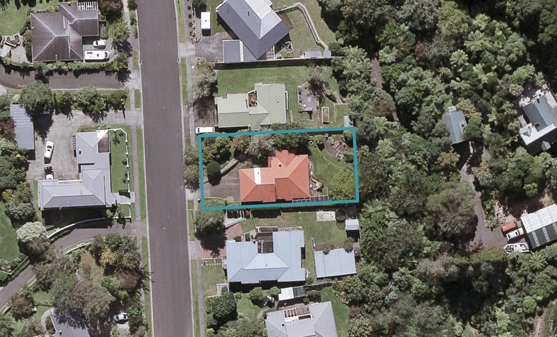 68 Karina Road, Merrilands, New Plymouth - Carousel 1