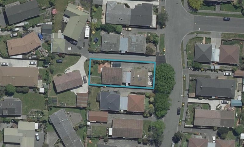 2/21 Salford Avenue, Redwood, Christchurch - Carousel 1