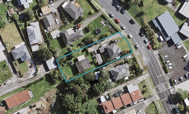 2/5 Scotts Road, Manurewa East, Auckland - Carousel 1
