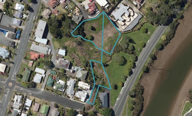 19 Hatea Drive, Regent, Whangārei - Carousel 1