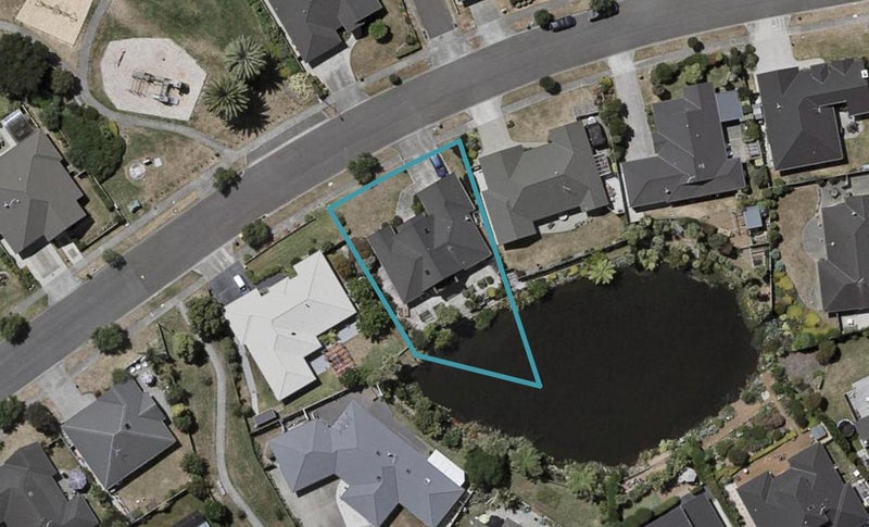 72 Regent Drive, Paraparaumu Beach, Paraparaumu - Carousel 1