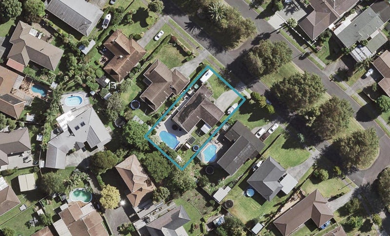 7 Brockton Avenue, Conifer Grove, Takanini - Carousel 1