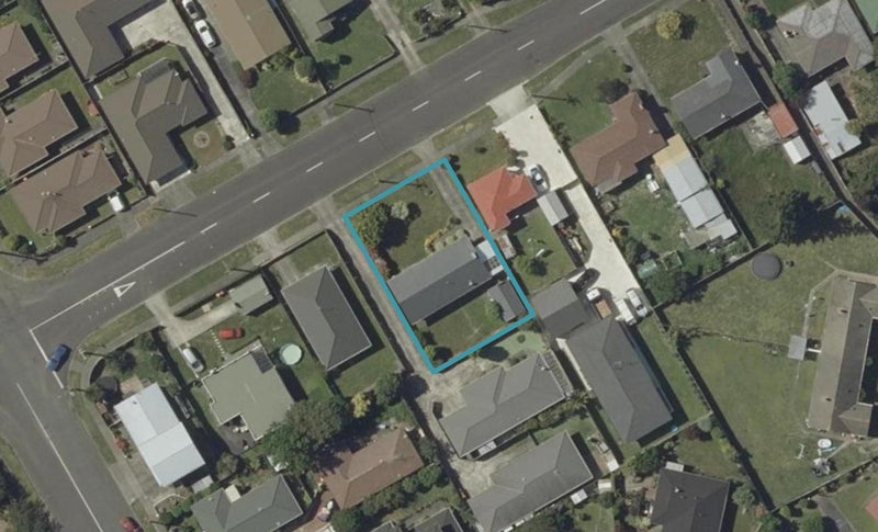 6 Ronberg Street, Highbury, Palmerston North - Carousel 1