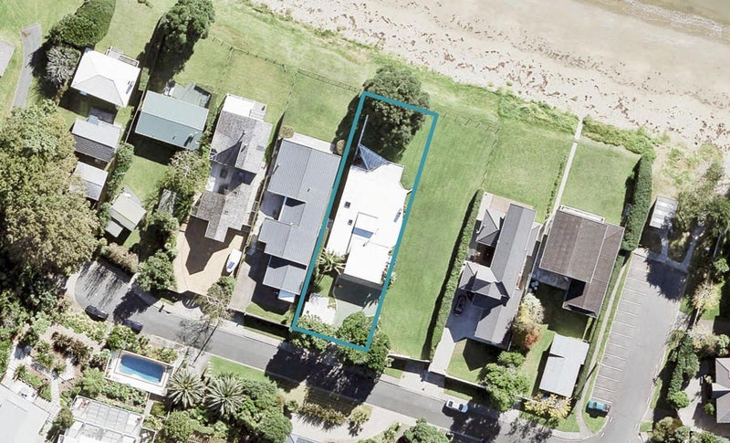 7 Claude Road, Stanmore Bay, Whangaparaoa - Carousel 1