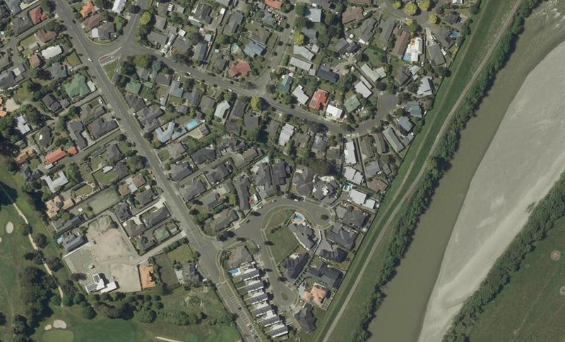 7 Riverstone Grove, Hokowhitu, Palmerston North - Carousel 1