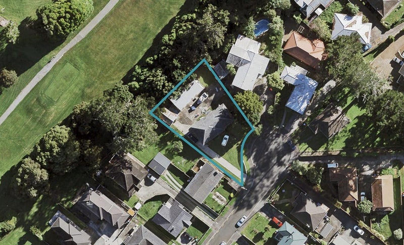 16 Linden Street, Mount Roskill, Auckland - Carousel 1