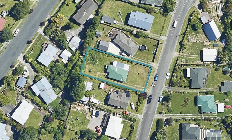 19 Frances Street, Ngongotaha, Rotorua - Carousel 1