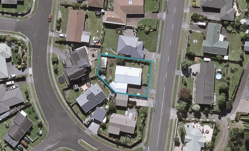 60 Barrett Road, Whalers Gate, New Plymouth - Carousel 1