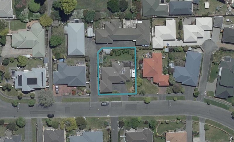 14 Beauford Place, Parklands, Christchurch - Carousel 1