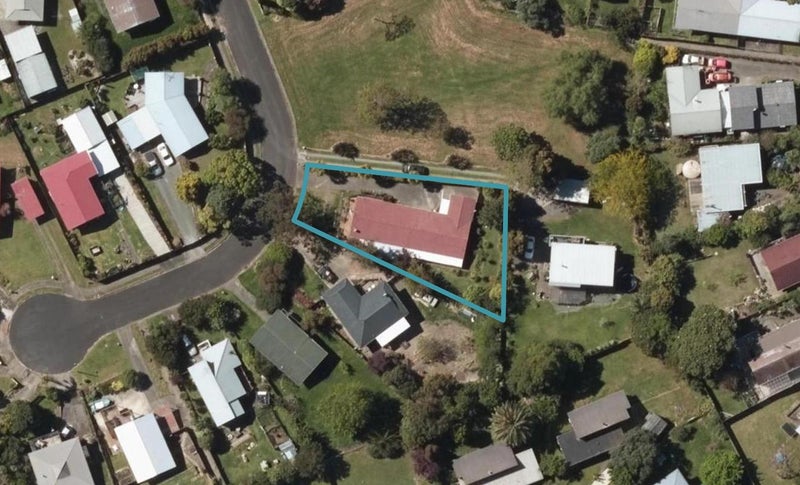 9 Lockheed Place, Onerahi, Whangārei - Carousel 1