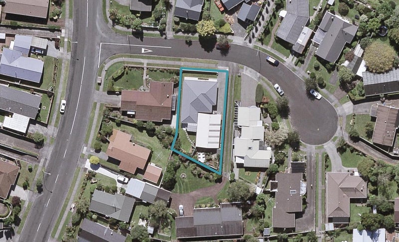4 Argyle Place, Highlands Park, New Plymouth - Carousel 1