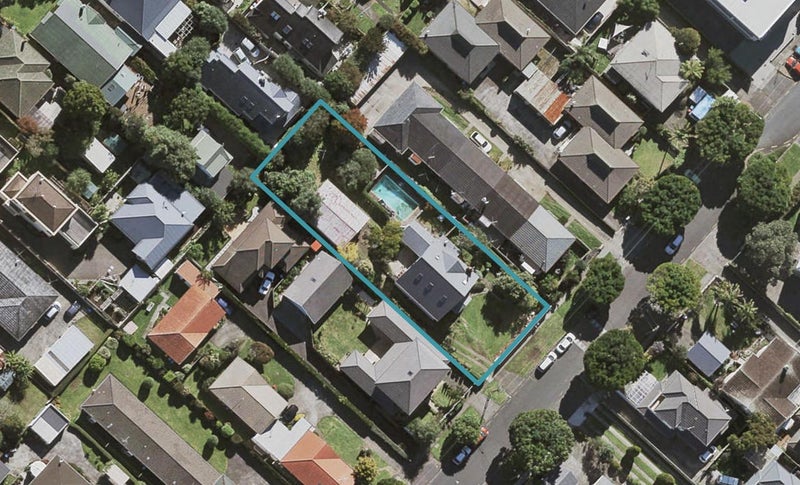 7 Matai Road, Greenlane, Auckland - Carousel 1