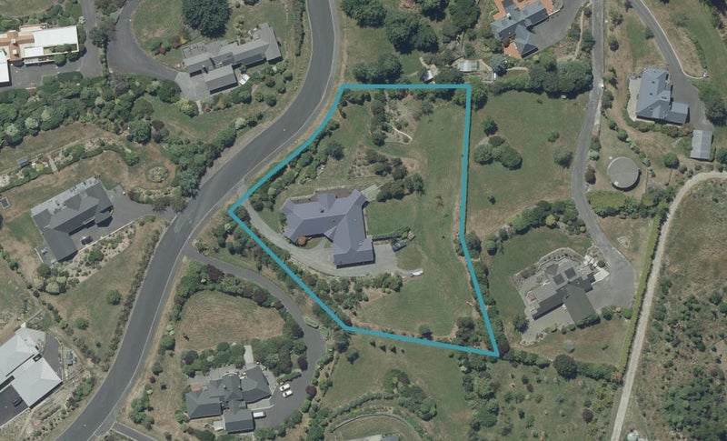 1 Fairmile Drive, Kinmont Park, Mosgiel - Carousel 1