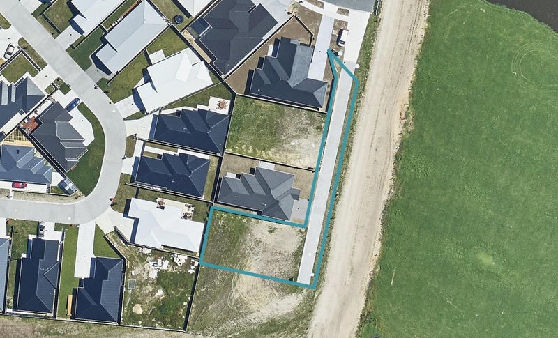 22 BILL MILLER DRIVE, Tauranga - Carousel 1