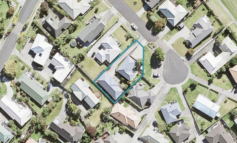 1/24 Charlotte St, Stanmore Bay, Whangaparaoa - Carousel 1