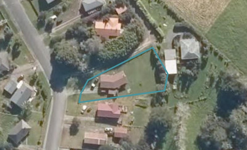 14 Whiteman Road, Kawakawa, Kawakawa - Carousel 1