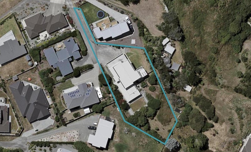 154 Field Way, Waikanae Beach, Waikanae - Carousel 1