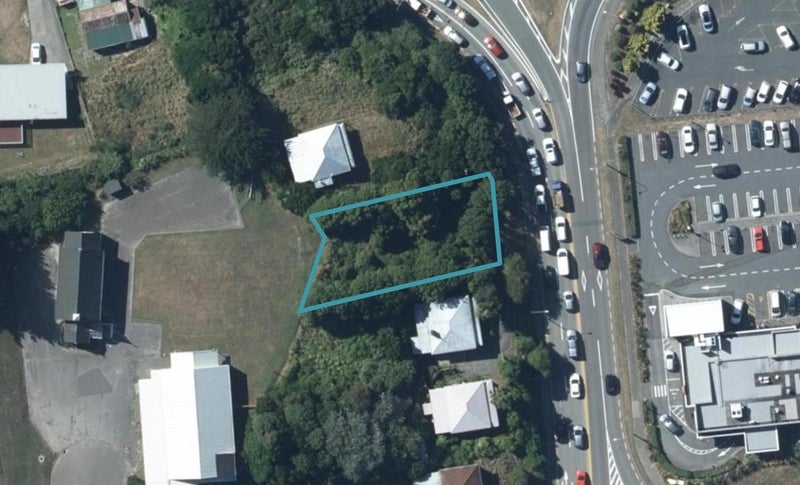 6 Kenepuru Drive, Kenepuru, Porirua - Carousel 1