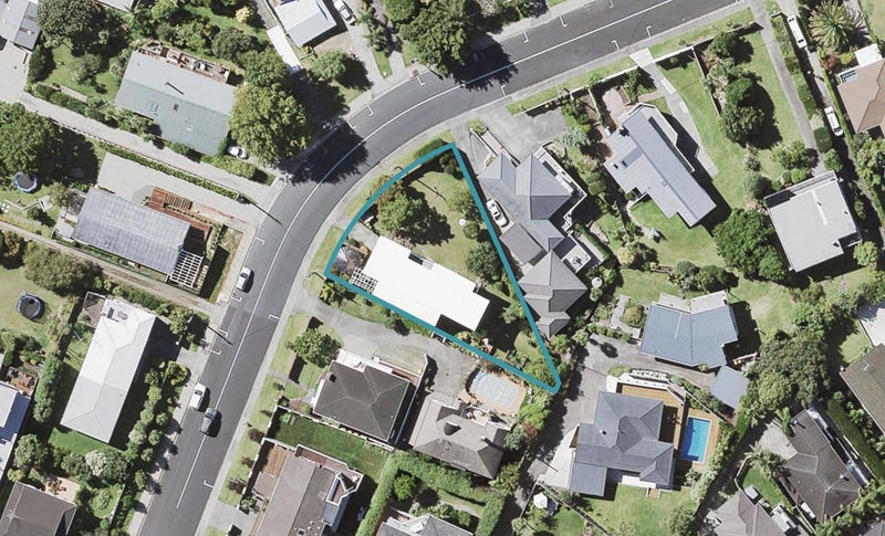 102 Matipo Road, Mairangi Bay, Auckland - Carousel 1