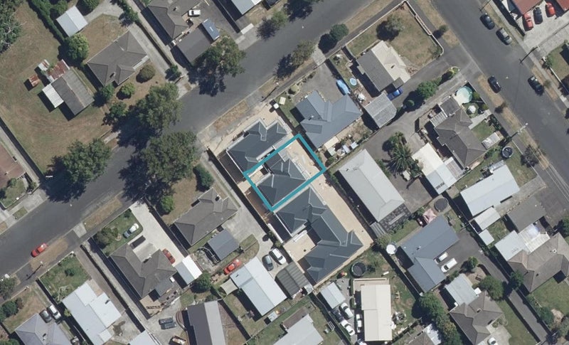 2/3 Puriri Street, Nawton, Hamilton - Carousel 1