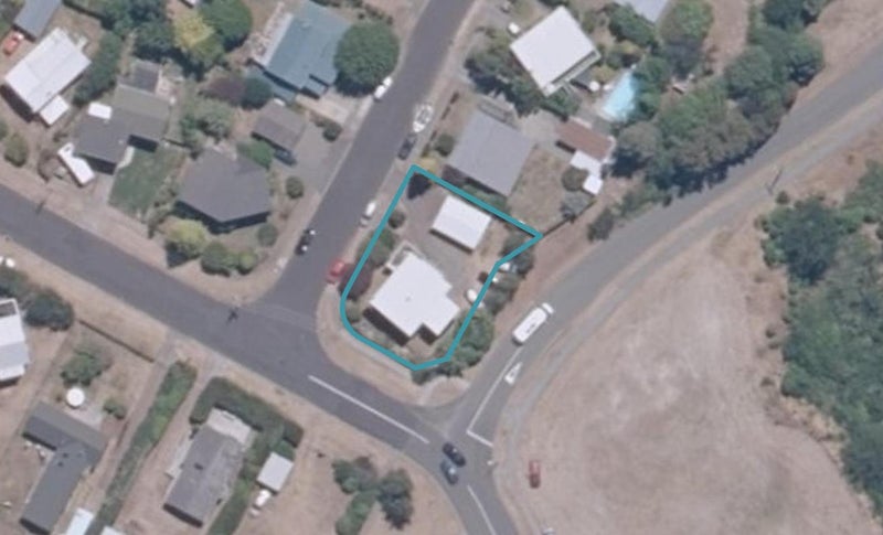 1 Pokaka Crescent, Wharewaka, Taupō - Carousel 1