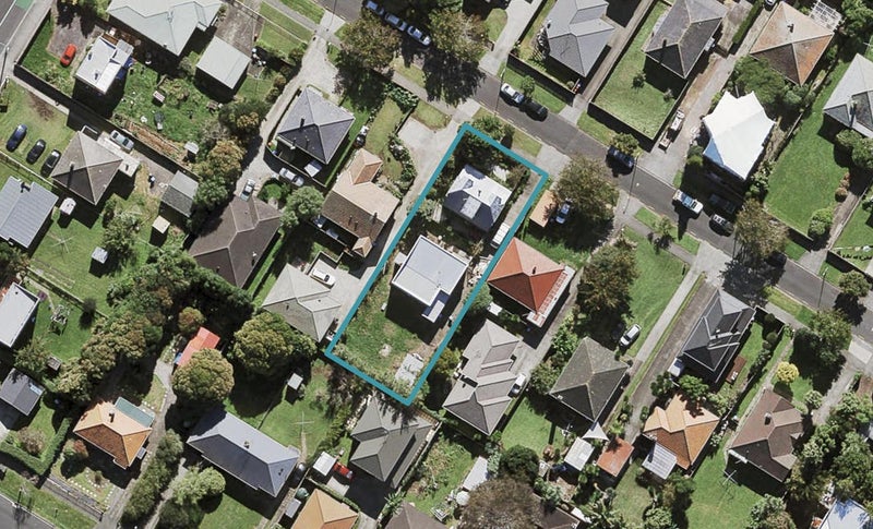 5A Harwood Street, Sandringham, Auckland - Carousel 1