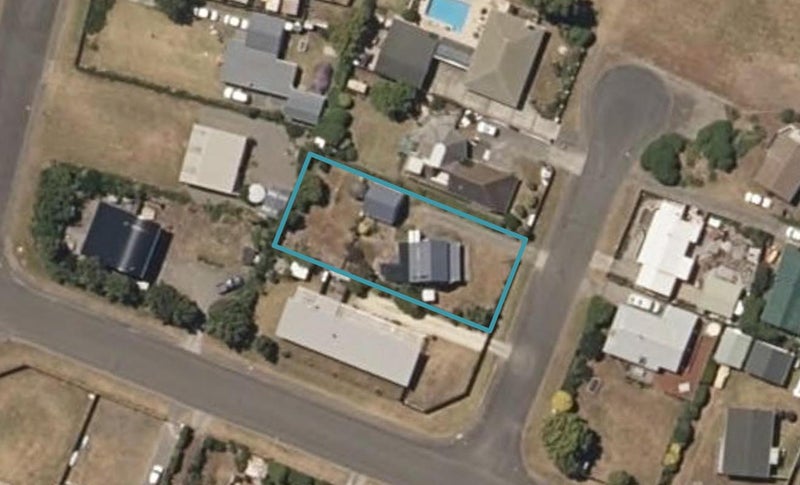 3 Rangitane Grove, Waitarere Beach, Levin - Carousel 1