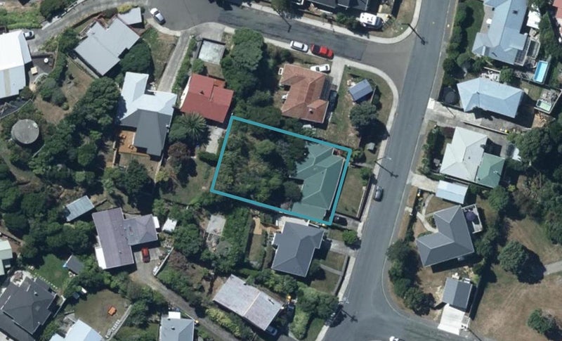 20 Tirowhanga Road, Paremata, Porirua - Carousel 1