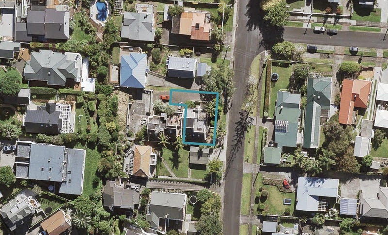 14A Alfred Street, Northcote Point, Auckland - Carousel 1