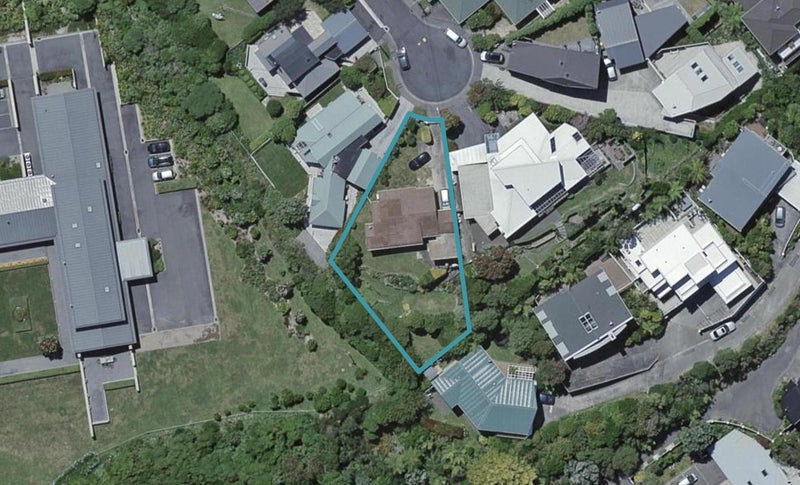 55 Waru Street, Khandallah, Wellington - Carousel 1