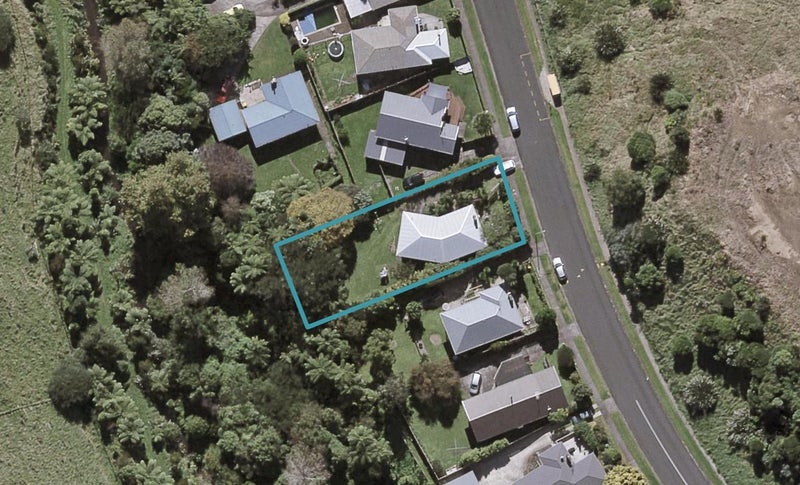 40 Oranga Street, Marfell, New Plymouth - Carousel 1