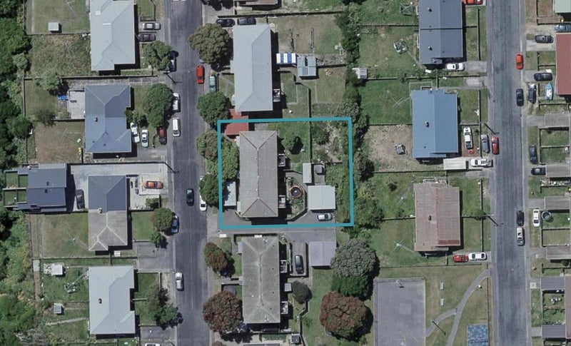 55 Raukawa Street, Strathmore Park, Wellington - Carousel 1