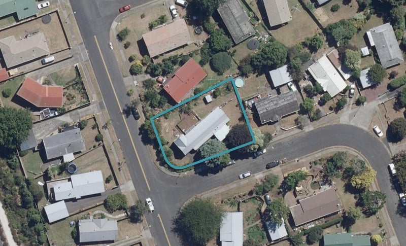 1 Cowen Place, Chartwell, Hamilton - Carousel 1