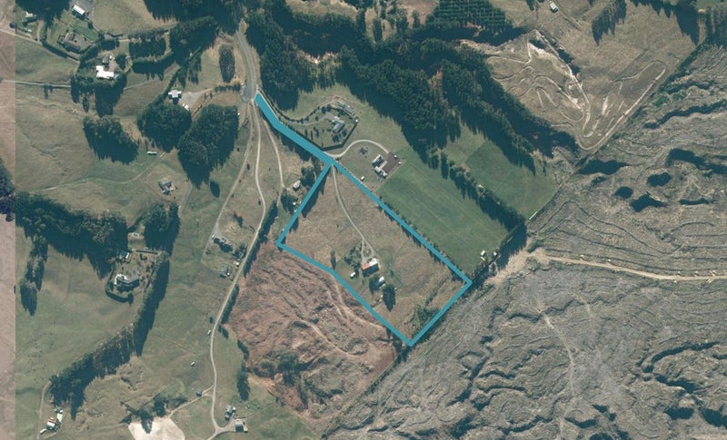 3 Michaels Way, Taupo - Carousel 1