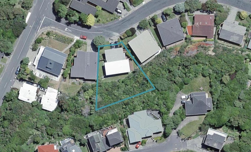 6 Lynmouth Avenue, Karori, Wellington - Carousel 1