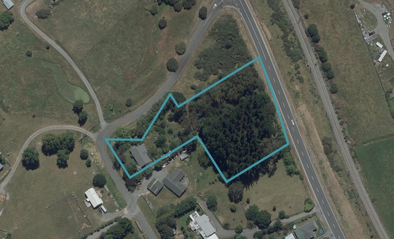 124 Hastings Street, Halcombe, Feilding - Carousel 1
