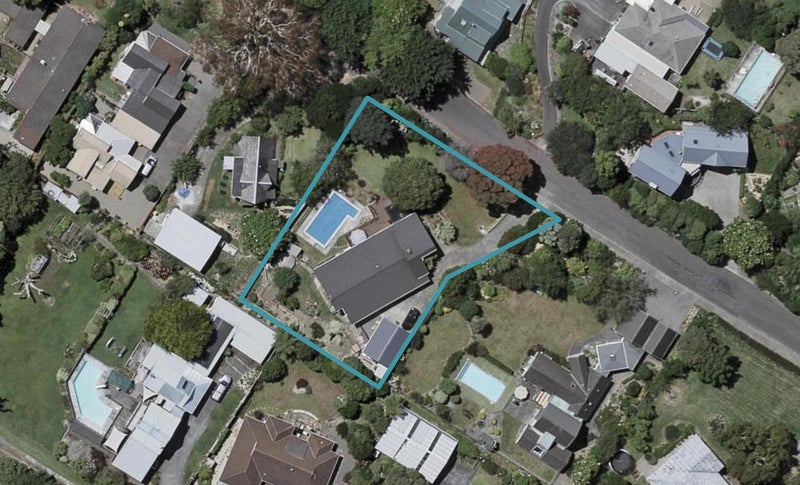 5 Fiesta Grove, Raumati Beach, Paraparaumu - Carousel 1