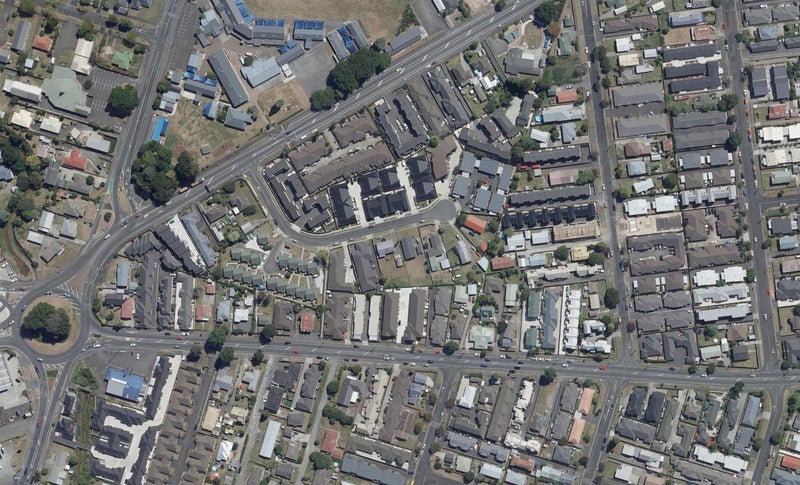 1/18 Korimako Street, Frankton, Hamilton - Carousel 1