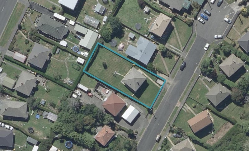 17 Forrester Avenue, Liberton, Dunedin - Carousel 1