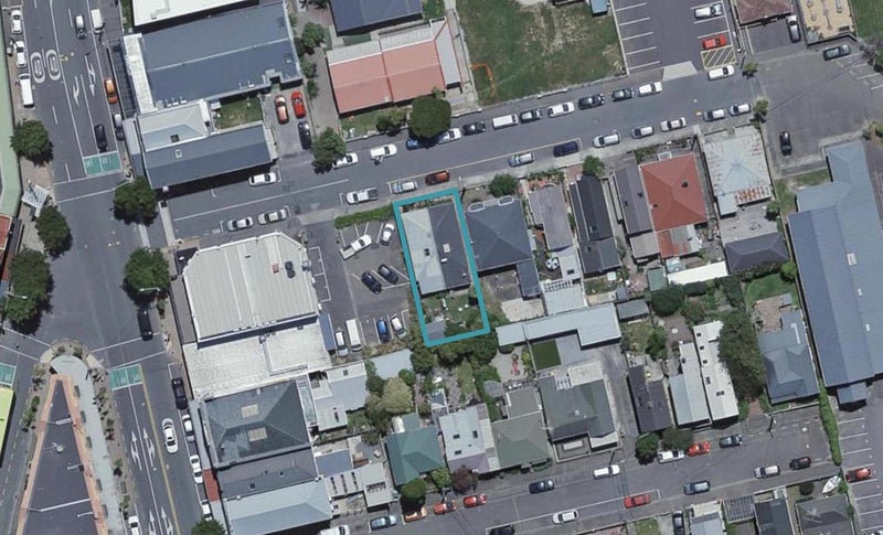 8 Emmett Street, Newtown, Wellington - Carousel 1