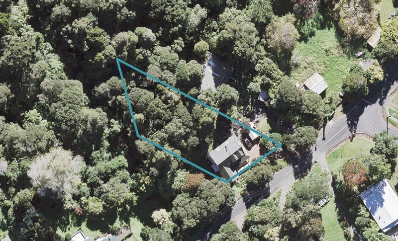 5 Opanuku Road, Henderson Valley, Auckland - Carousel 1