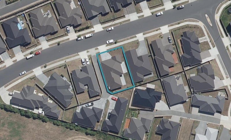 112 Te Manatu Drive, Huntington, Hamilton - Carousel 1