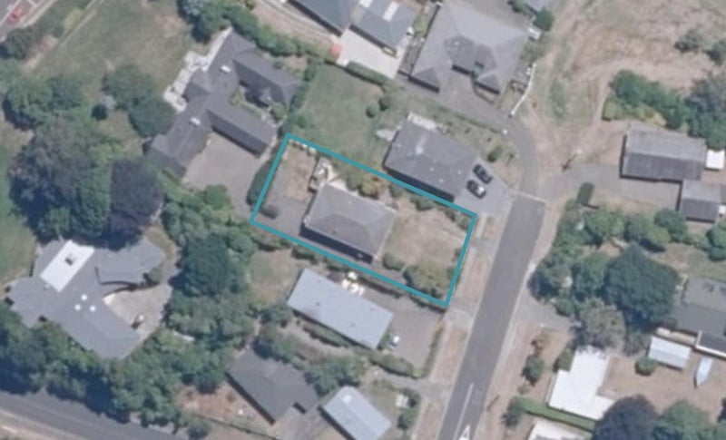 7 Otupai Street, Two Mile Bay, Taupo - Carousel 1