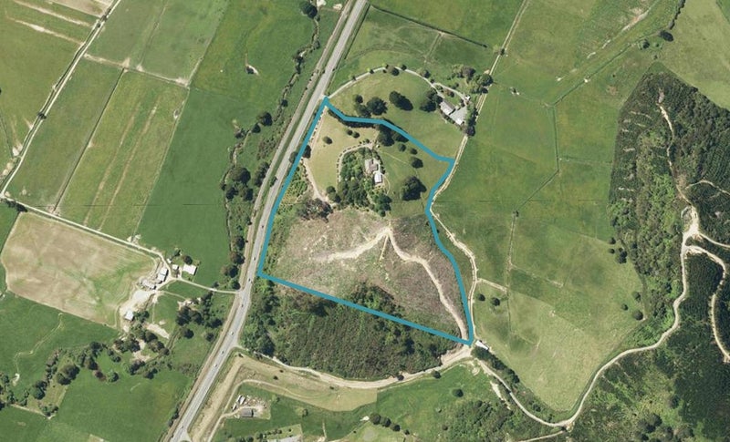 605 State Highway 1, Blenheim - Carousel 1