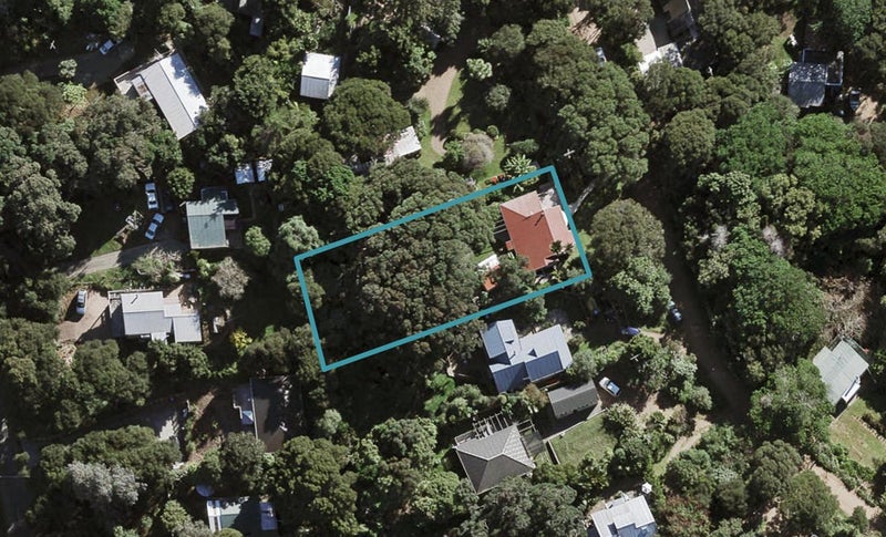 16 Hillside Road, Ostend, Waiheke Island - Carousel 1