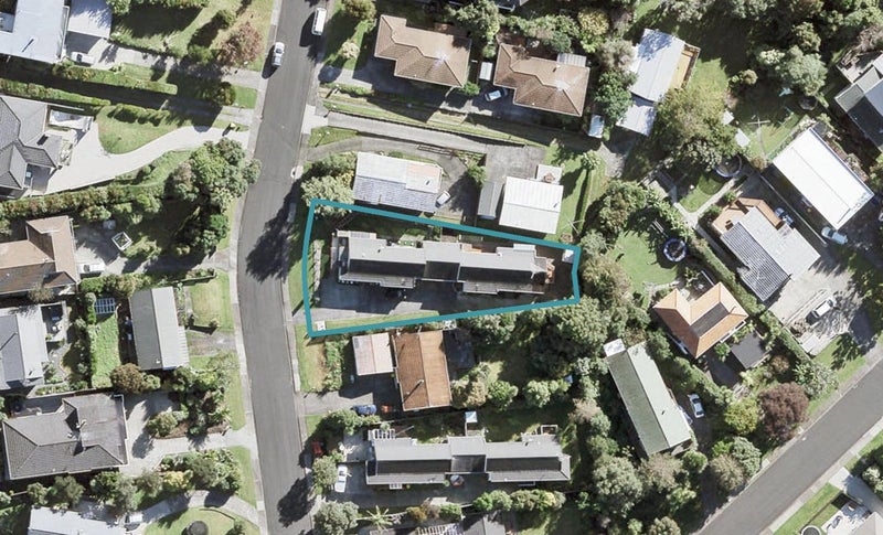 2/22 Rosario Crescent, Red Beach, Whangaparāoa - Carousel 1