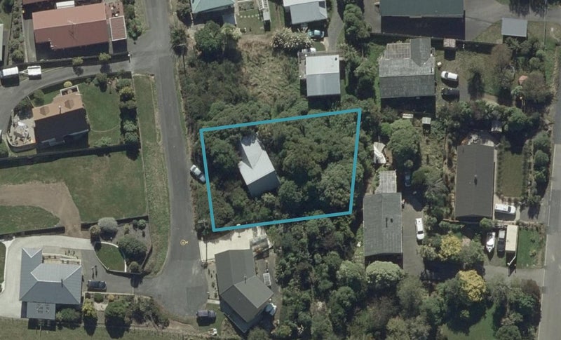 5 Ridley Road, Portobello, Dunedin - Carousel 1