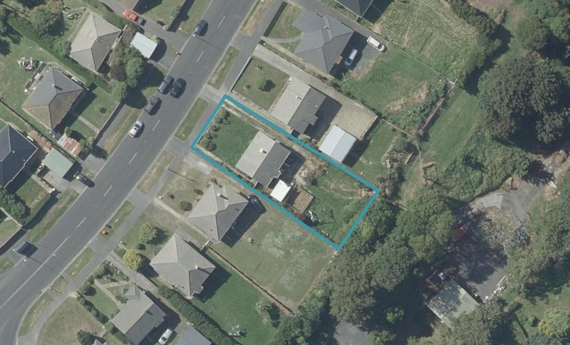 135 Middleton Road, Corstorphine, Dunedin - Carousel 1