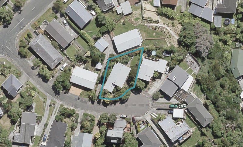 4 Fantail Grove, Belmont, Lower Hutt - Carousel 1