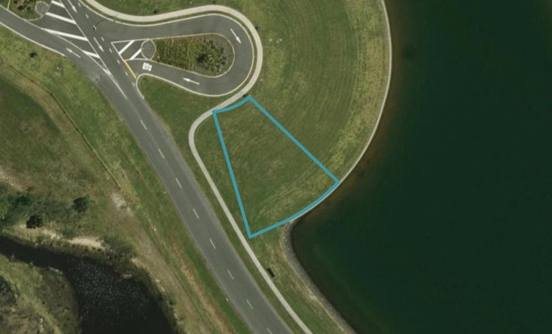 66 Waitemata Drive, One Tree Point - Carousel 1